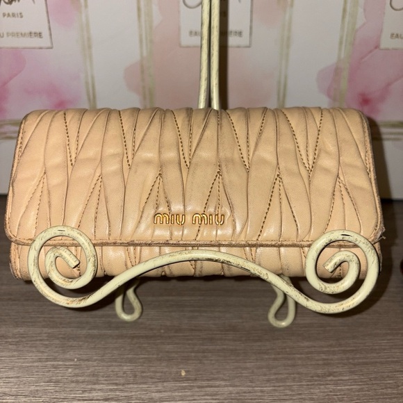 Miu Miu Wallet Bundle - Picture 2 of 12